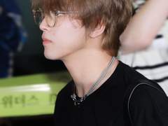 여기서 뭐 하는 거야 4