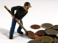 돈 버는 놈이 계속 버는 이유