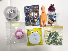 딸내미의 첫 알뜰시장