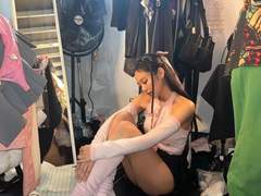 Jennie You & Me Outfits 2