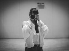 [전유사] 사진을 찍는 것을 좋아하는 여주가 그런 건 관심 없고 밥 묵자 하는 동기