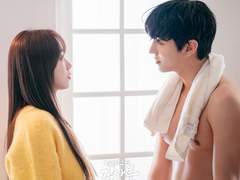 서울집에 가서 당일치기로 갔다가 집에서 쉬는 우진은재