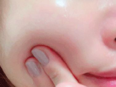 일주일만에 뽀둥블러피부 되는 기초제품