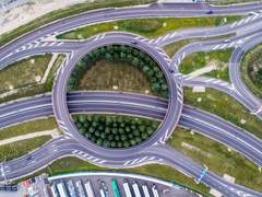 시장의 분위는 현장에서 더 느껴진다.