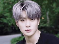 온 세상이 너를 닮은 꽃빛으로 반짝일 때 (3)