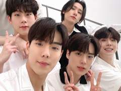 [몬스타엑스 문답] ねえ、チューしよう_ 저기 뽀뽀 하자