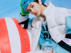 맑은 하늘 구름 한 점 없이 01