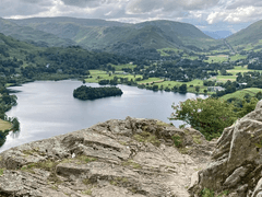 [타르종려] 무대 위의 신(上)