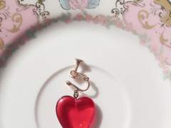 흘러내리는 마음 귀걸이