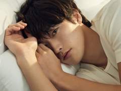 [고르기] 과제하는 내 옆에 그 사람은