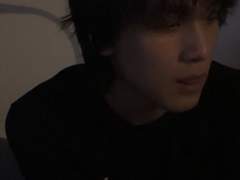 혼자 하다 들킨 이동혁.