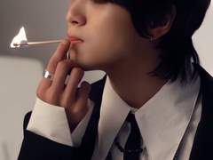 주인공이 힘을 숨김