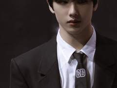 1 잘못 빙의했어요 살ㄹ려주세요