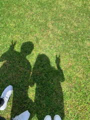 그림자에 가려져 있던 윤슬