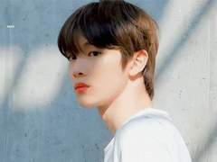 ♡̊평범한 간호학과 학생인 내가 존잘 연하남의 핏줄에 꽂힌 건에 대하여♡̊