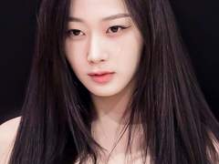 에스파 지젤 사주(신유일주, 술월 신금)