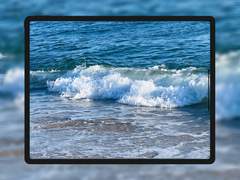 [무료 배경화면] 밀려오는 파도