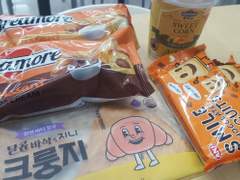 231115 GS25 지니크룽지, 스마일비스킷, 브레모어 바닐라, 스위트콘컵수프 후기