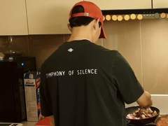 임신한 나를 위해 매일 요리로 하루를 시작하는 남편