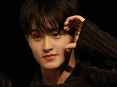 [마크] 그냥,걔랑 하고싶어서.