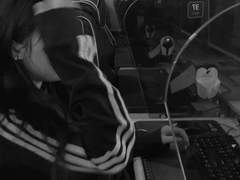 [단편] 김씨 남매: 게임 중독 (1/2)