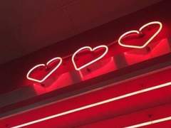 너를 닮은 나의 하늘이 서글퍼서