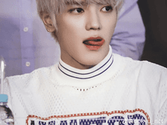 내가 쓴 소설에 엑스트라 1번으로 빙의함.