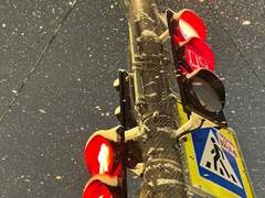 첫사랑은 언제나 흔적을 남긴다.