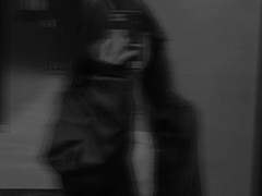 미친놈들과의 동거 中