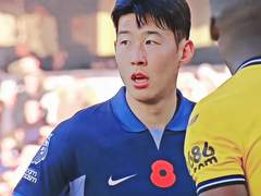 [손흥민] 삐걱삐걱, 11