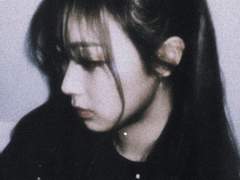 폴라로이드 재질 지젤