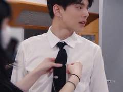 나 걔랑 부모님 안부 묻는 사이인데?