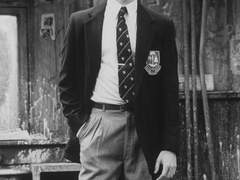 Pretty eyes become the skies 上