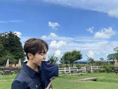 당당하지 못한 여름에 남겨진 잔상들