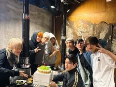 나 누구 데리러 가지;