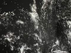 텅 비어 영원으로 빛나는 것 上