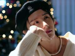 [Christmas Playlist] 1. Better Without A Sweater