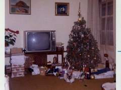 𝑴𝑬𝑹𝑹𝒀 𝑪𝑯𝑹𝑰𝑺𝑻𝑴𝑨𝑺