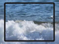 [무료 배경화면] 파도의 존재감 (ipad ver.)
