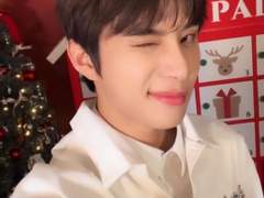 장거리 커플이 데이트하는 방법