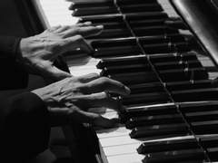 눈을 감을 때, 떠오를 기억들을 위해 살자._<류이치 사카모토 | 오퍼스>