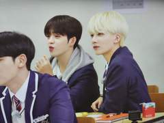 𝕄𝕖𝕣𝕣𝕪 𝕔𝕙𝕣𝕚𝕤𝕥𝕞𝕒𝕤 - 1