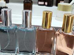 아니 자컾 향수가 실존한다고