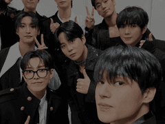 보스님 죄송한데 키스할게