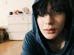 [톤넨] 키스하는데 장난치느라 입 안 벌리는 애인