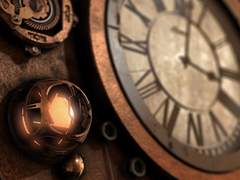 12시, 굴러가는 톱니바퀴