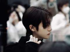 그리핀도르 용사 이여주 X 슬리데린 왕따 황인준