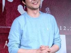 김정인의 김동욱 뒤에서 챙기기