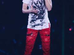 2011 BEAUTIFUL WORLD