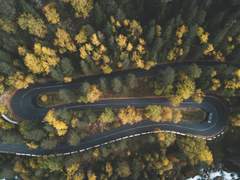 시골 교사는 도시 교사의 꿈을 꾸는가?